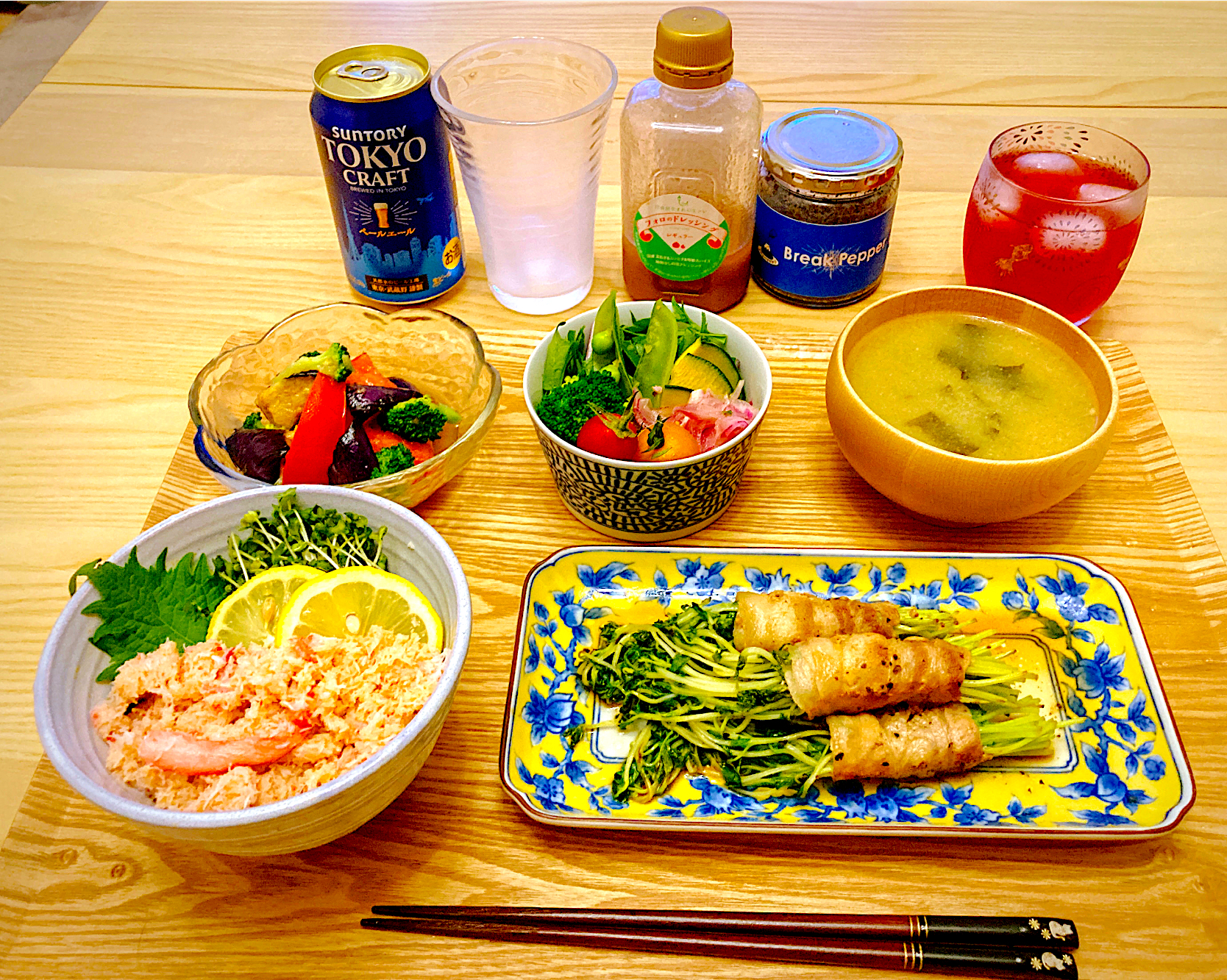 今日の夕食 蟹丼 豆苗の肉巻きポン酢蒸し 夏野菜の白だし漬け サラダ なめこ汁 ふわ猫はなちゃん Snapdish スナップディッシュ Id F9mgia