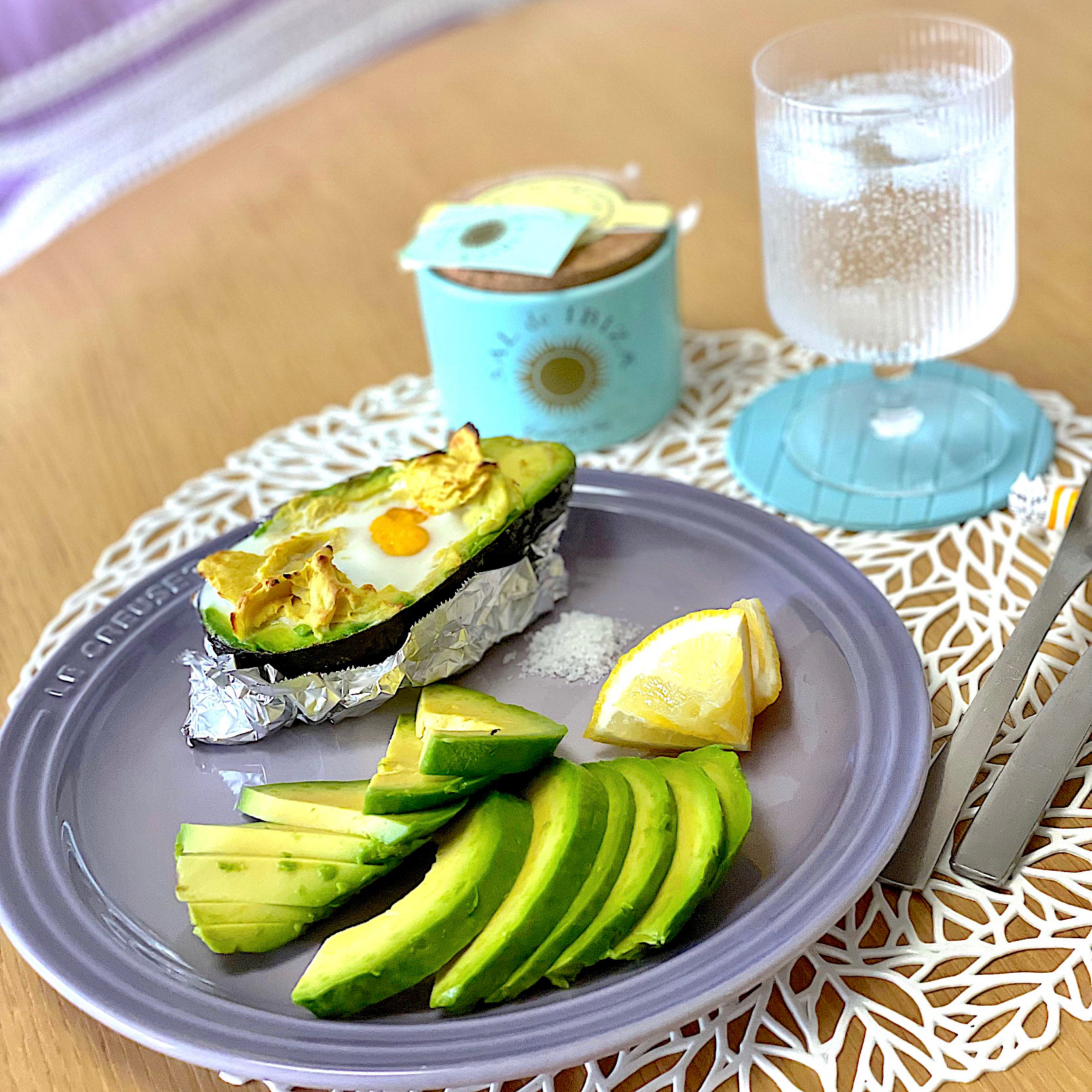 Baked Eggs in Avocado／アボカドエッグプレート🥑🥚