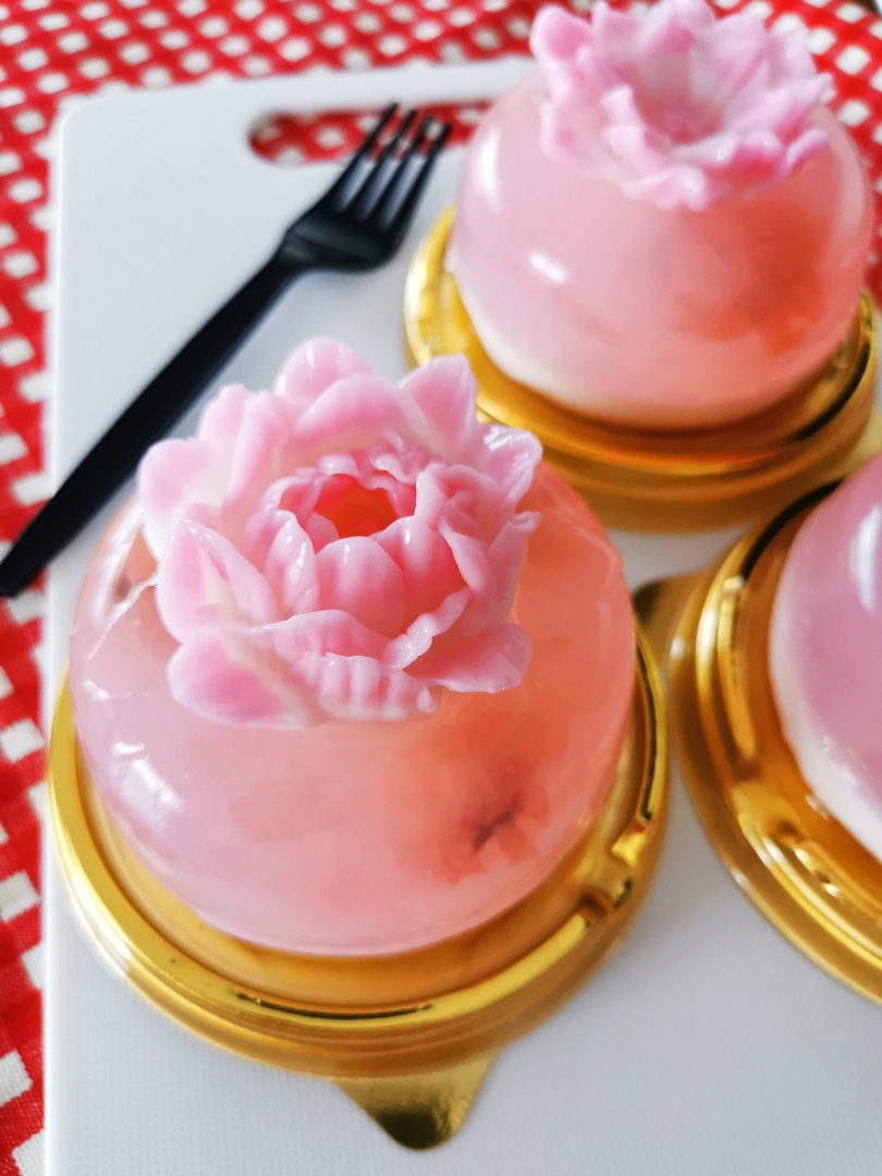 Cherry Blossom Jelly
By Paniti Homemade 🌸