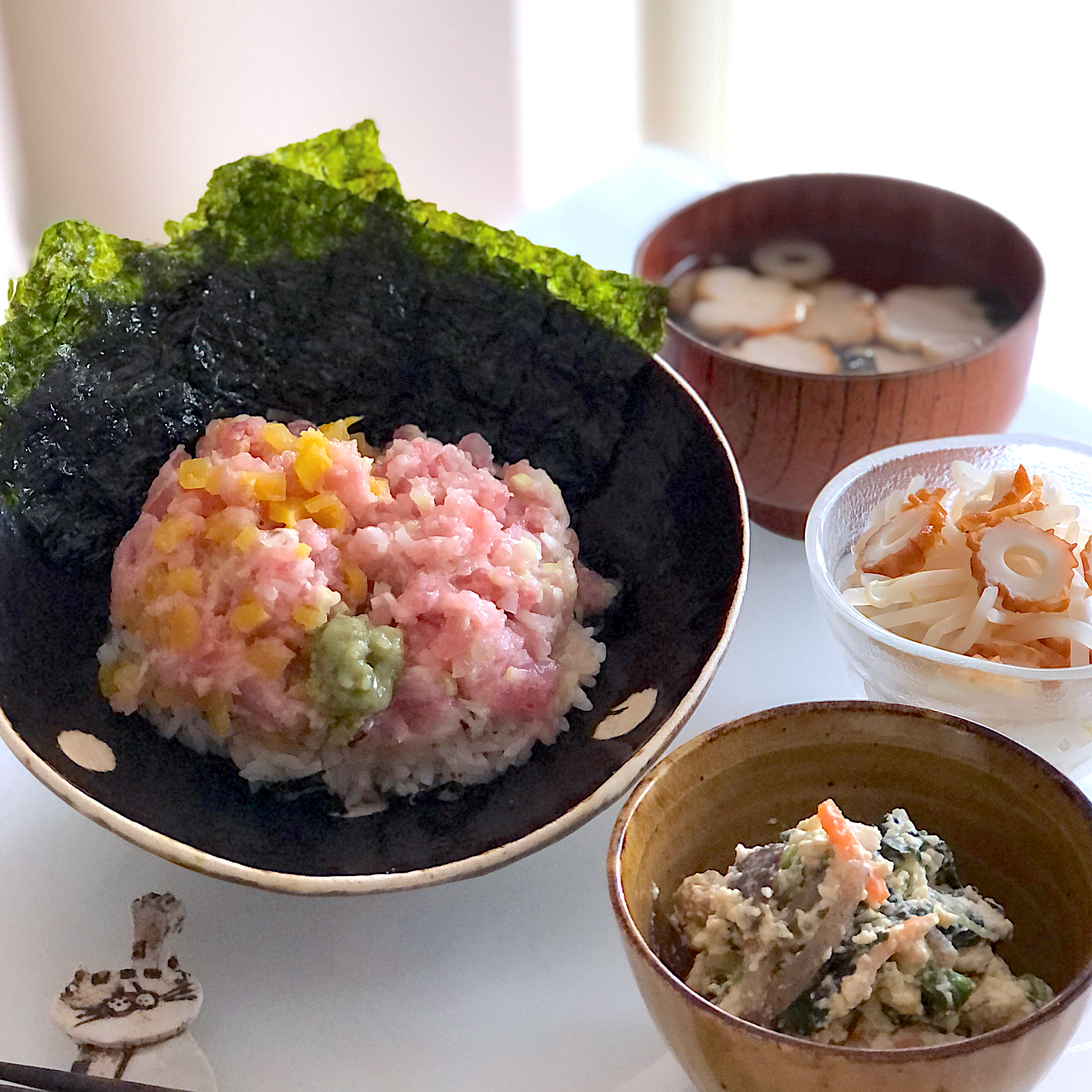 お一人様 とろたく ねぎとろ丼ランチ/MAKUBI | SnapDish[スナップディッシュ] (ID:1vizea)