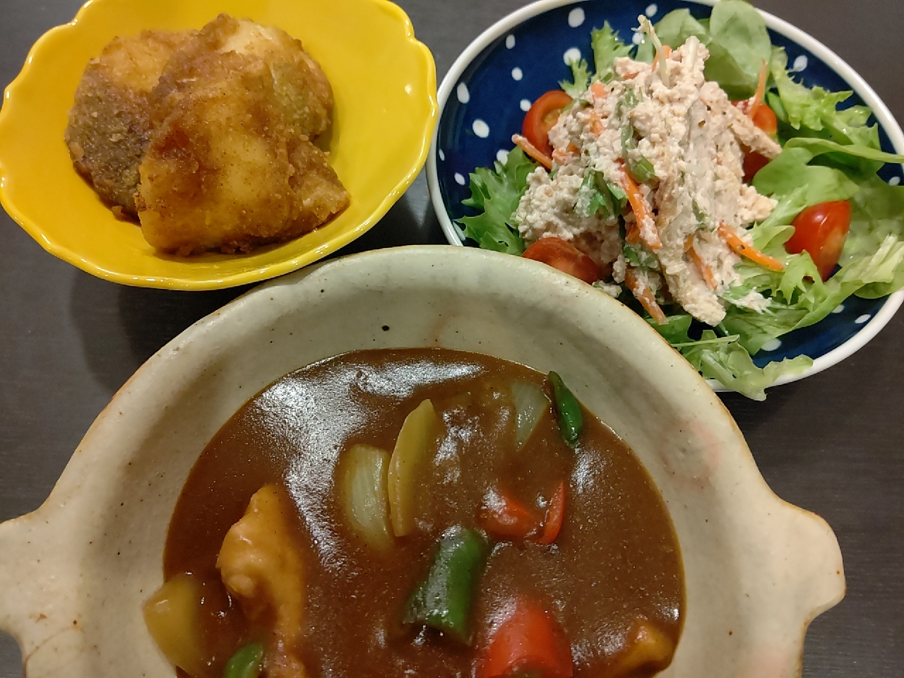 鱈カレー風味 鶏胸肉ピーマンカレー 胡桃白和えサラダ まゆみ Snapdish スナップディッシュ Id 9oqfbaa