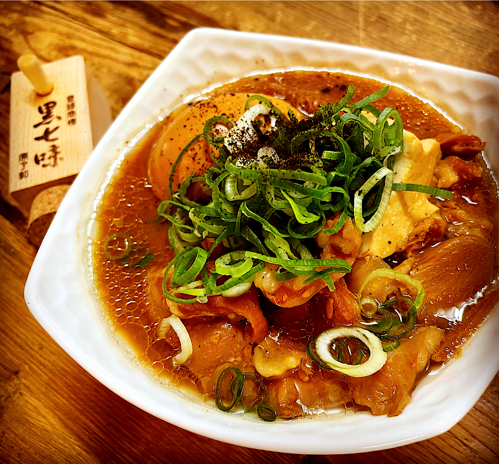 昨夜のアテご飯新鮮な牛もつを下拵えして 牛もつ煮 たまごと豆腐を入れるのが ひであに流 ひであに Snapdish スナップディッシュ Id Gb1r8a