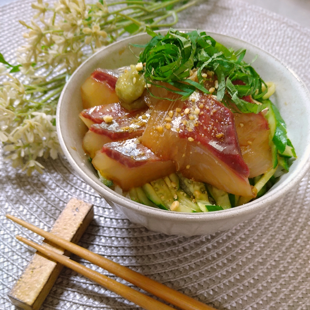 イチロッタさんの料理 太刀魚 琉球の素✨✨✨ま、要するにヅケだな。😅💦