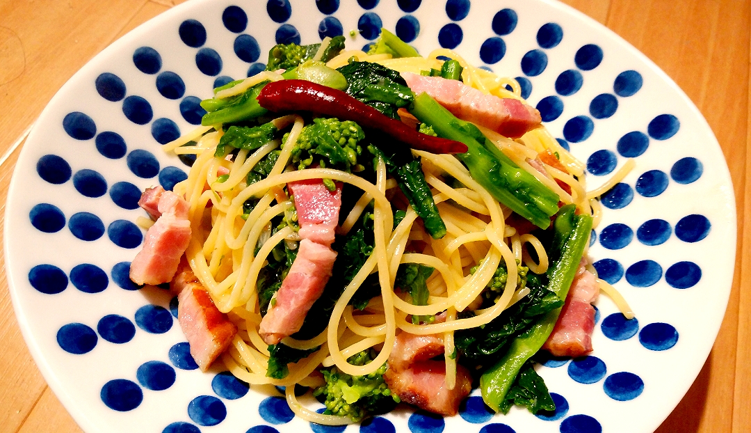 Pasta Aglioolio E Peperoncino 菜の花とベーコンのペペロンチーノ Masahiko sano Snapdish スナップディッシュ Id Gjzuxa