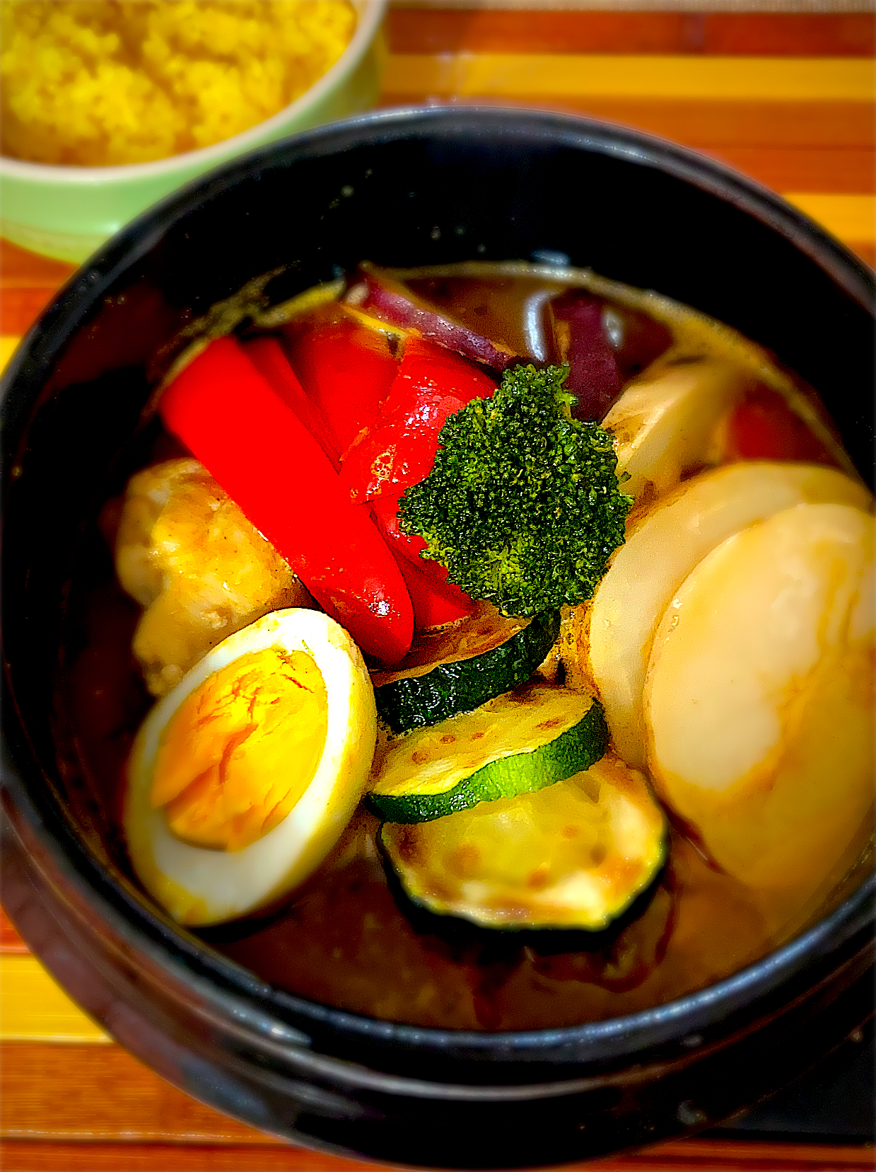 まぁさんの料理 札幌ご当地グルメ。スープカレー( ˙▿˙　)野菜盛りだくさんでいただきます。