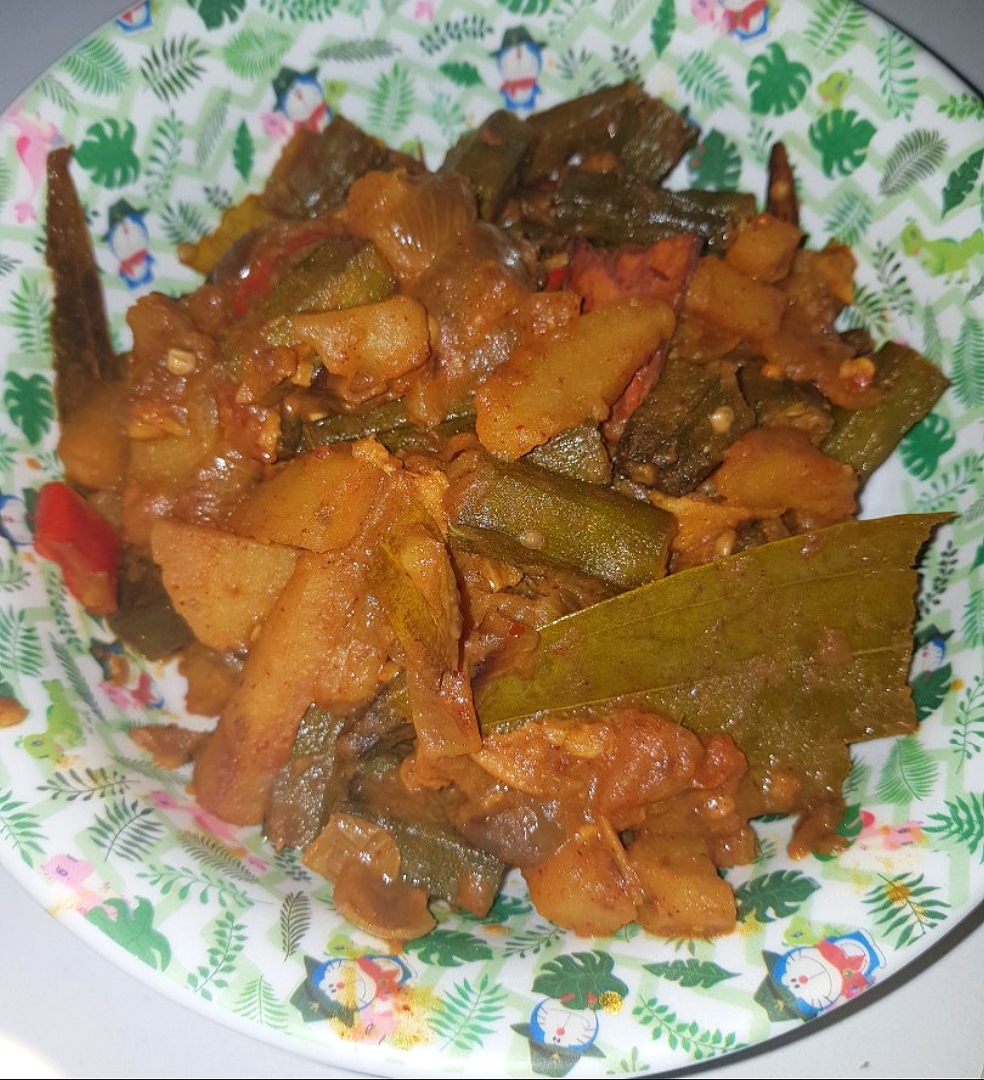 indian style okra curry