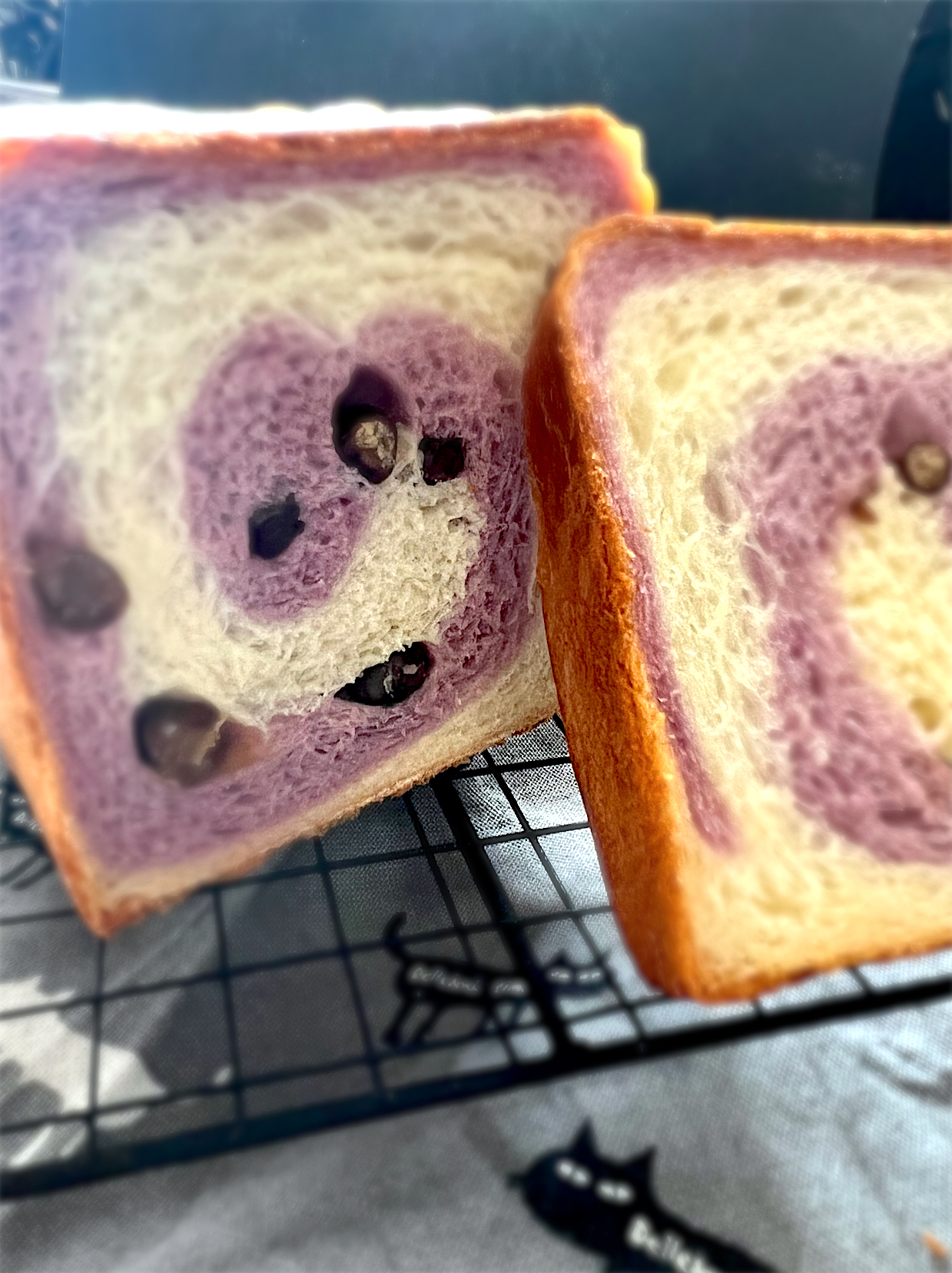 紫芋くるくるパン🍞