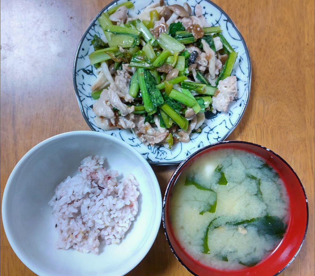 22 0301 豚肉と小松菜の梅蒸し 豆腐と野菜のお味噌汁 いもこ Snapdish スナップディッシュ Id 99ch8a