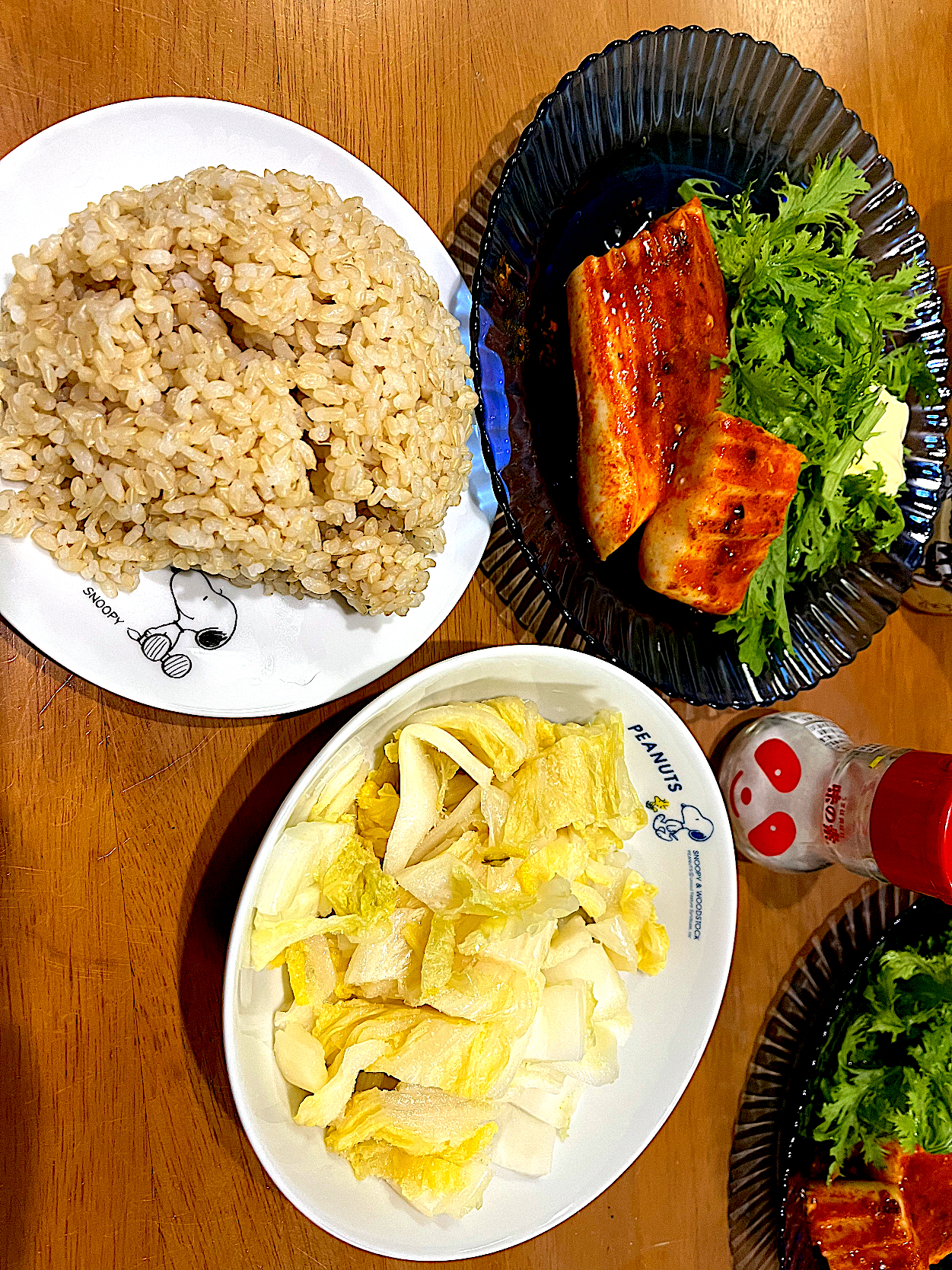 にーく にーく ん肉じゃない W夕飯 ひとめぼれ玄米ライス イカステーキ わさび菜サラダ 白菜漬物 味の素かけ途中から春菊野菜具沢山味噌汁 Ms903 Snapdish スナップディッシュ Id F595baa