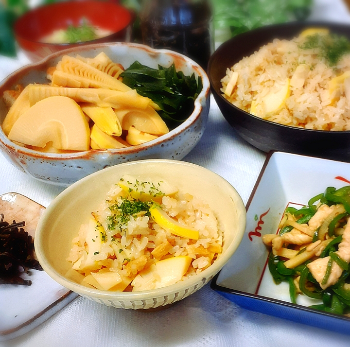 タケノコと蕨の晩御飯です。