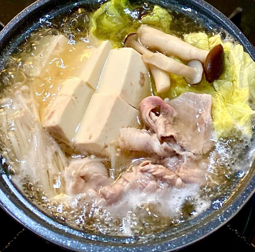湯豆腐で冷酒の昼飲み(^^)・・