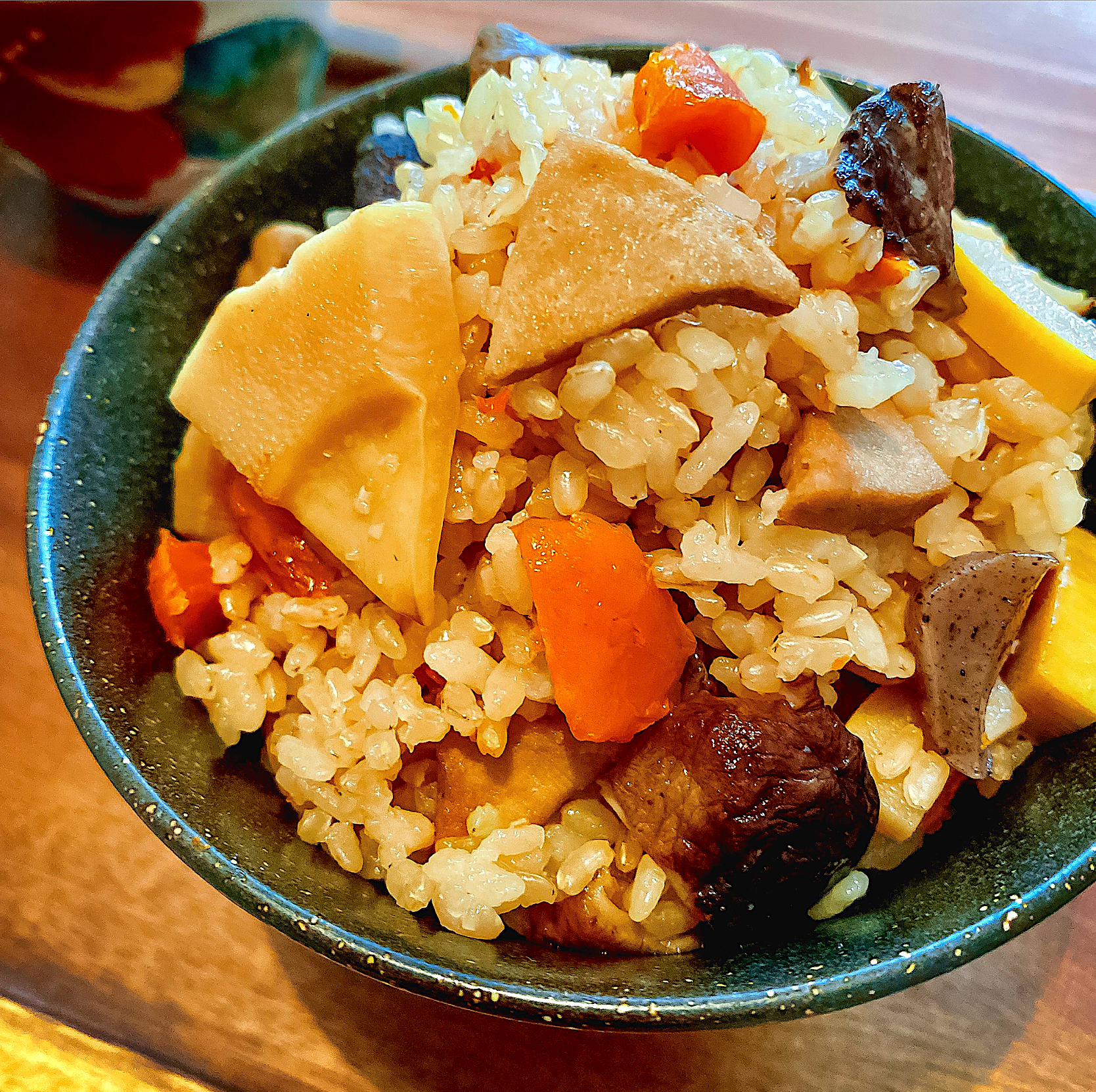 煮物リメイク🍲たけのこと高野豆腐の炊き込みご飯😋