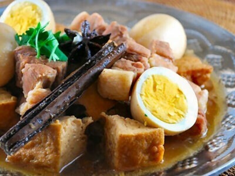ムーカイパローのレシピ……タイ風豚肉と卵と厚揚げの煮物の作り方 #AllAbout