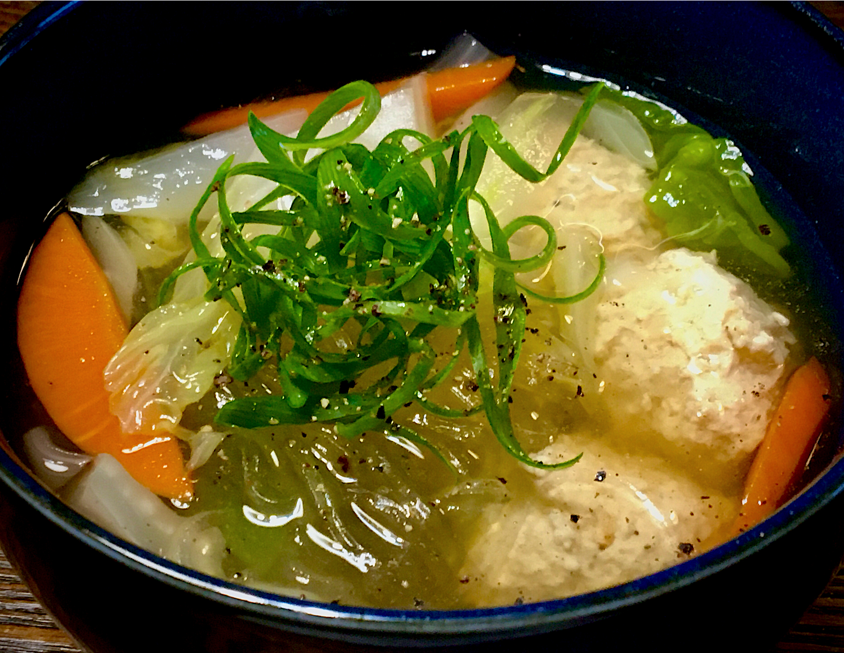 鶏団子•春雨スープ