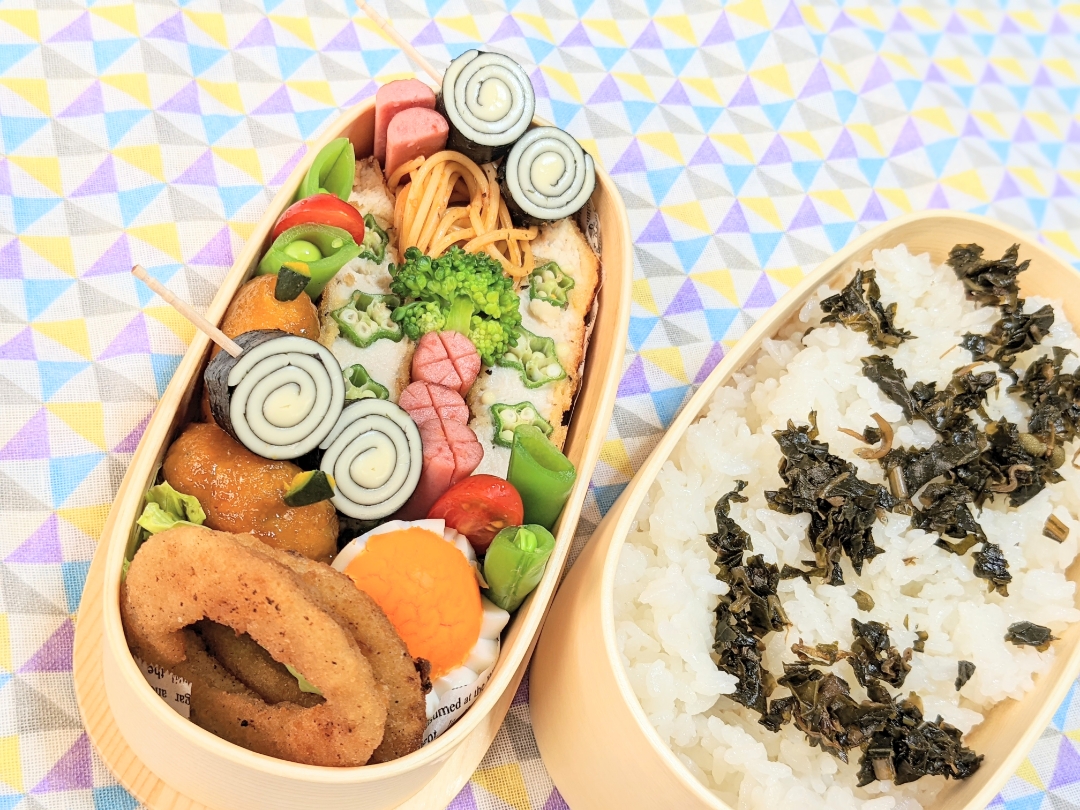 本日のお弁当〜。ささみの串カツとかぼちゃ餅🎃弁当〜