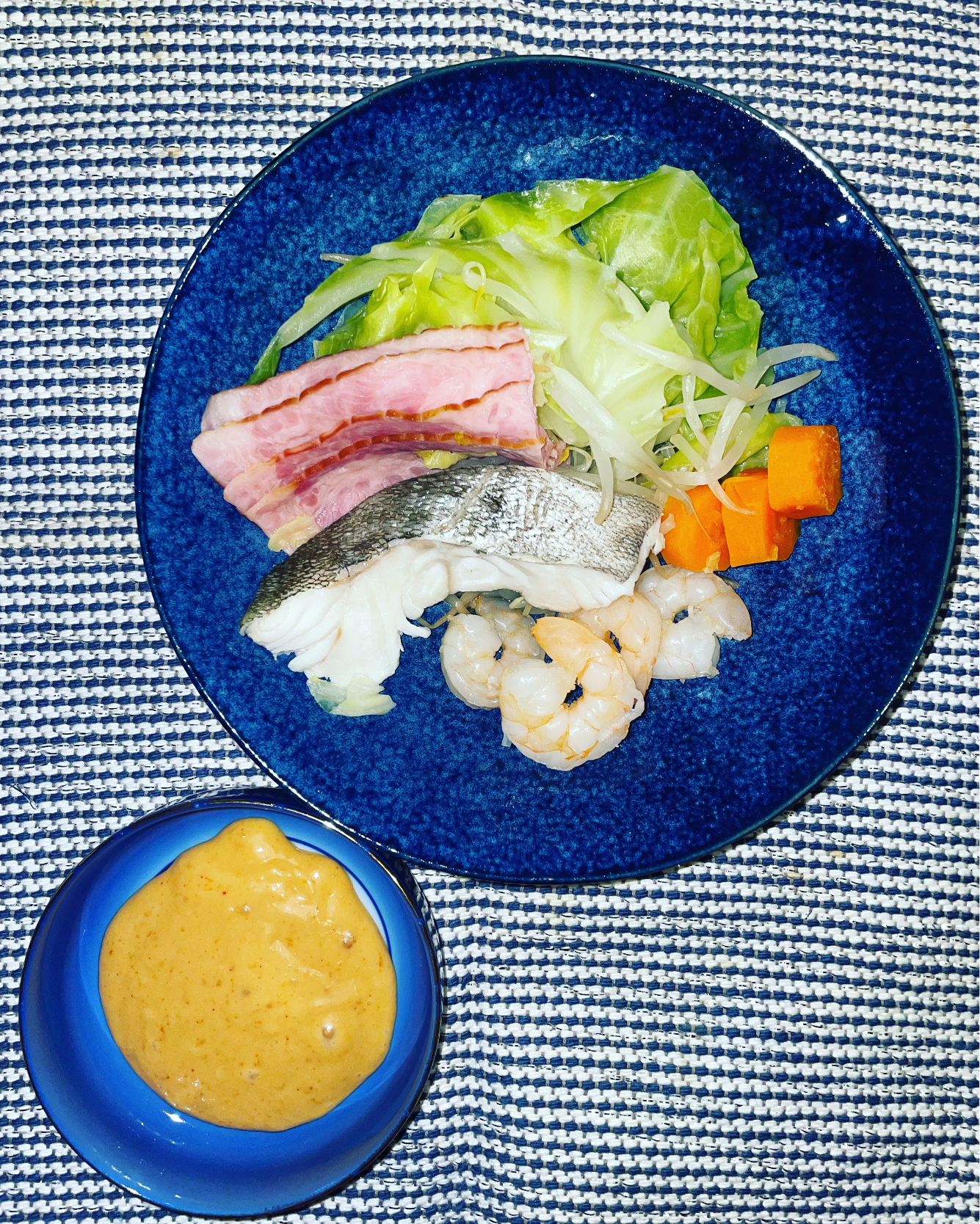 味噌マヨコチュジャンで食べる蒸し野菜