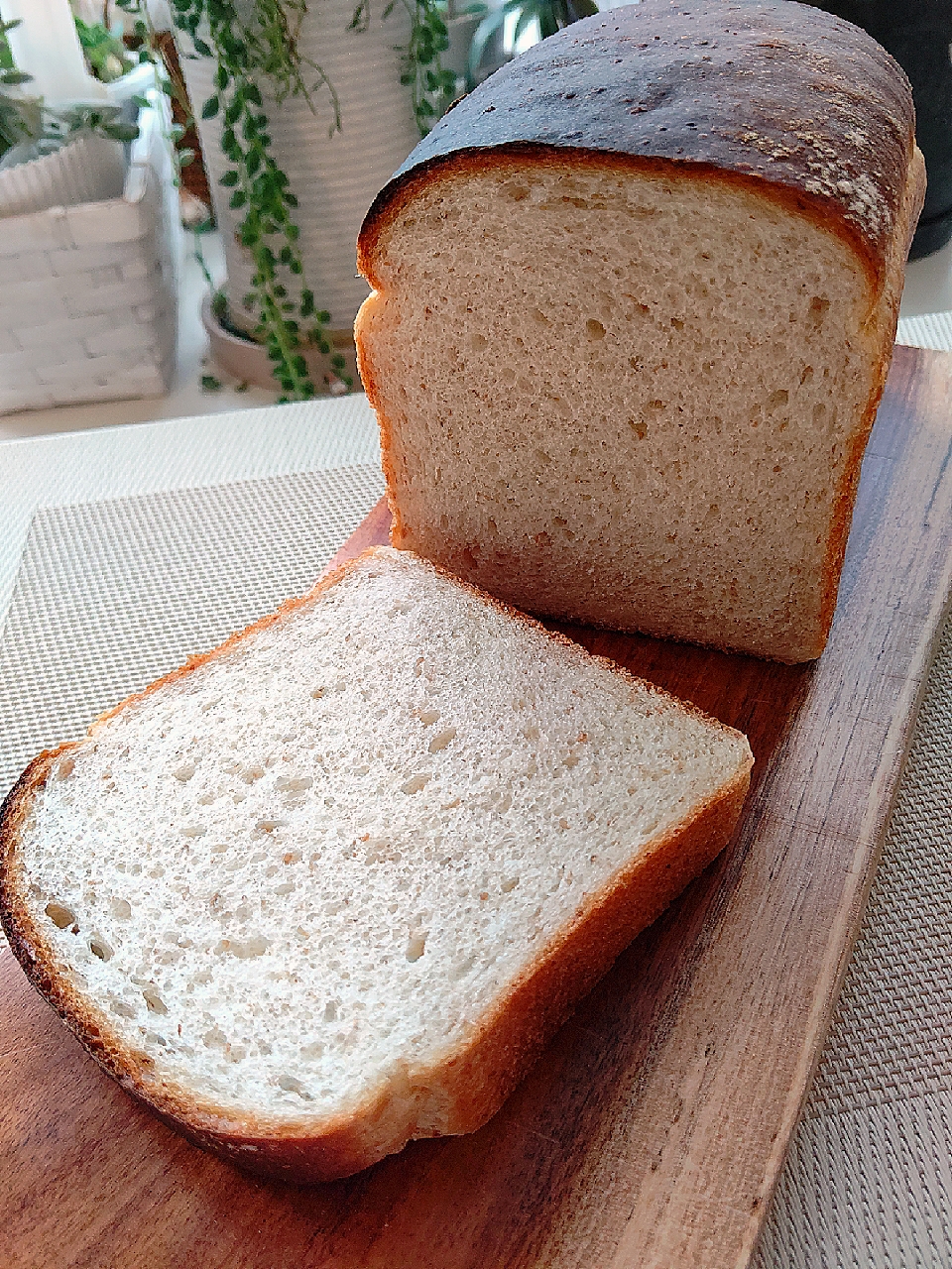 初めてのレーズン酵母  食パン