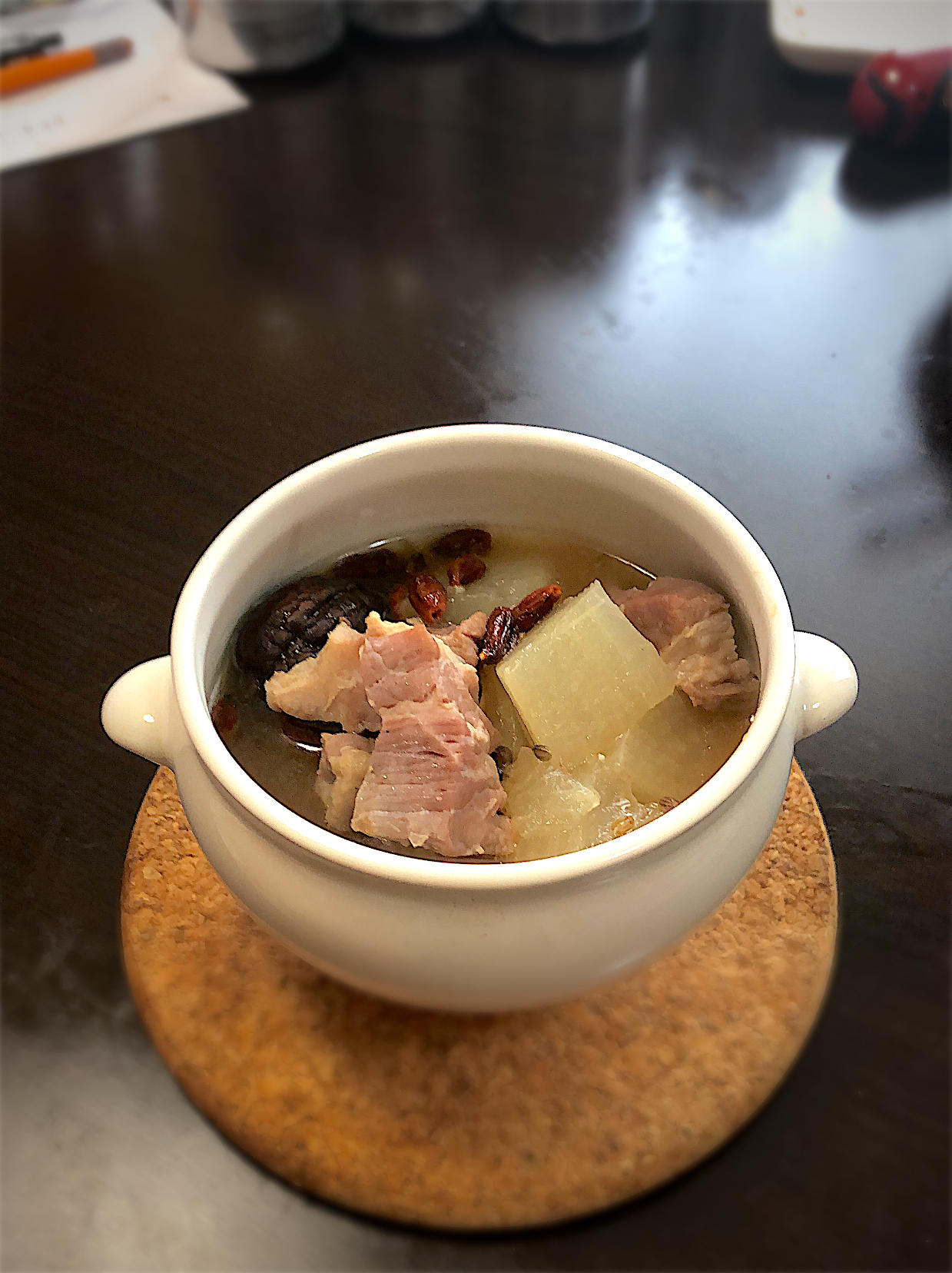 塩漬豚と大根の火鍋風スープ