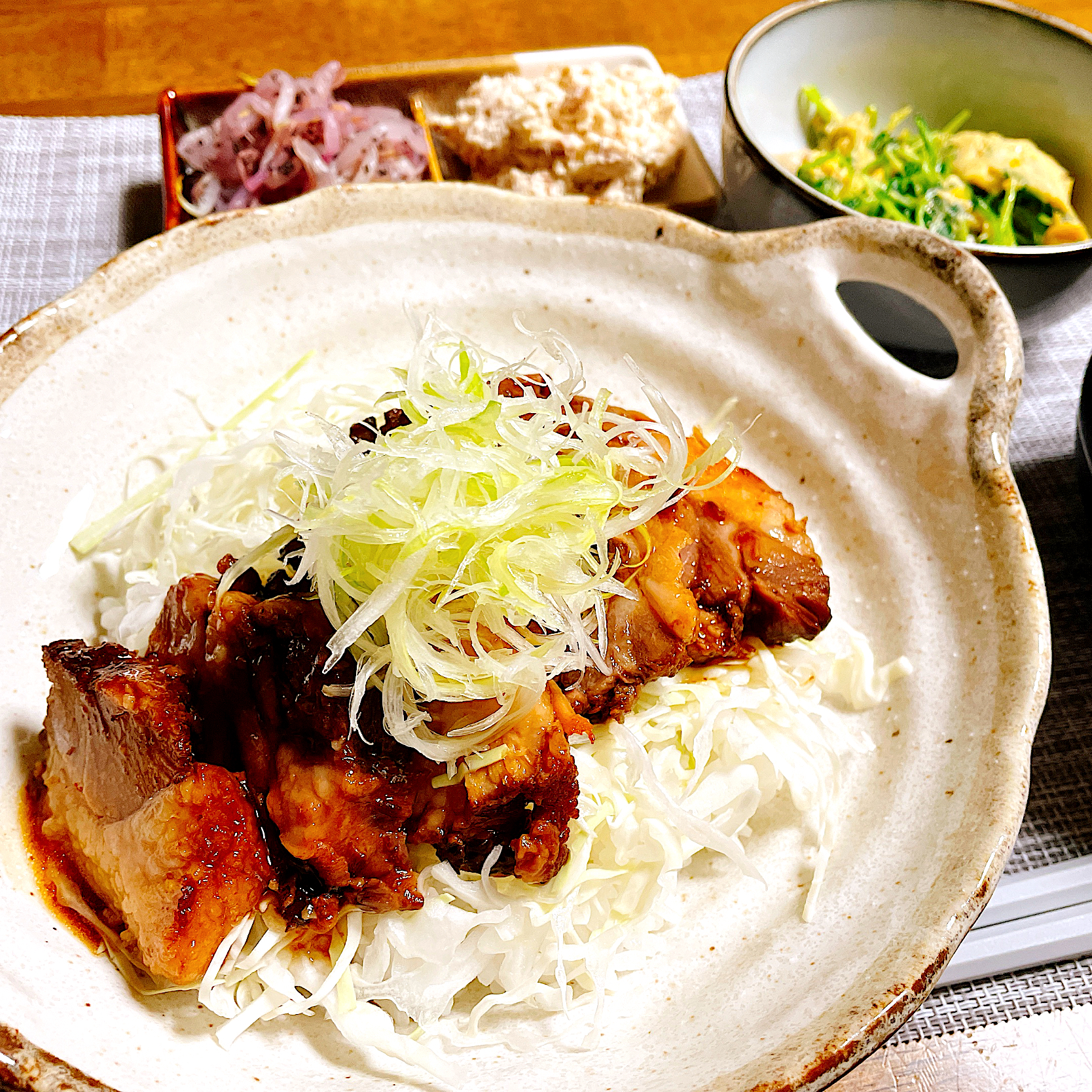 ⭐️やわらか煮豚丼⭐️